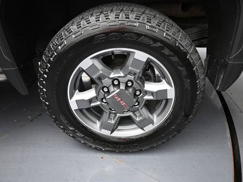Used 2025 GMC Sierra 2500 SLT w/ Texas SLT Premium Package AWD/4WD image 21