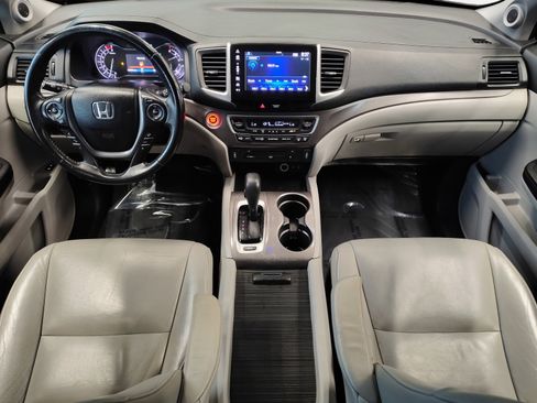 Used 2017 Honda Pilot EX-L image 3