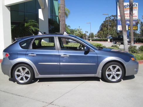 Used 2011 Subaru Impreza Outback Sport AWD/4WD image 9