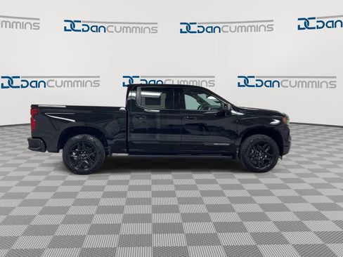 Used 2024 Chevrolet Silverado 1500 High Country w/ Midnight Edition AWD/4WD image 9