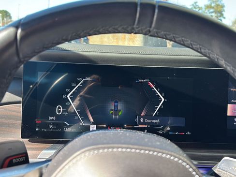 Certified 2023 BMW 740i w/ Parking Assistance Package image 19