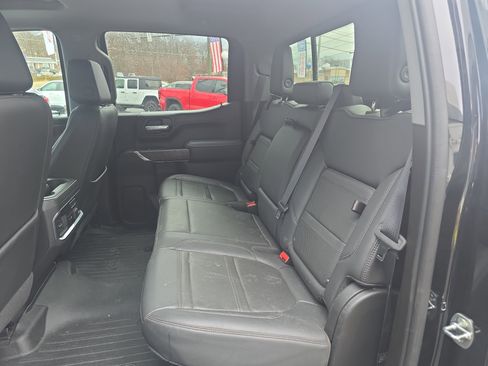 Used 2021 GMC Sierra 1500 Denali w/ Denali Ultimate Package image 12