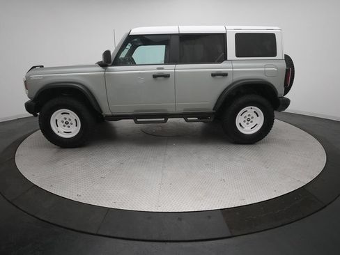 Used 2023 Ford Bronco Heritage Edition AWD/4WD image 23