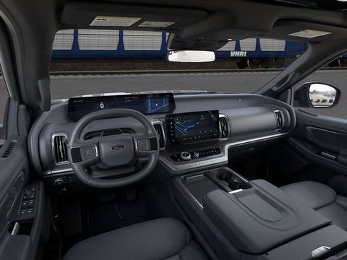 New 2026 Ford Expedition Platinum AWD/4WD image 6