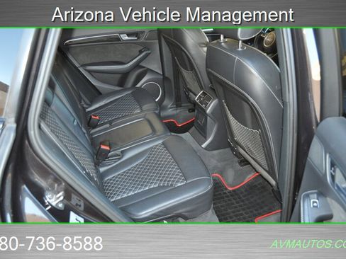 Used 2017 Audi SQ5 Premium Plus w/ Technology Package image 21