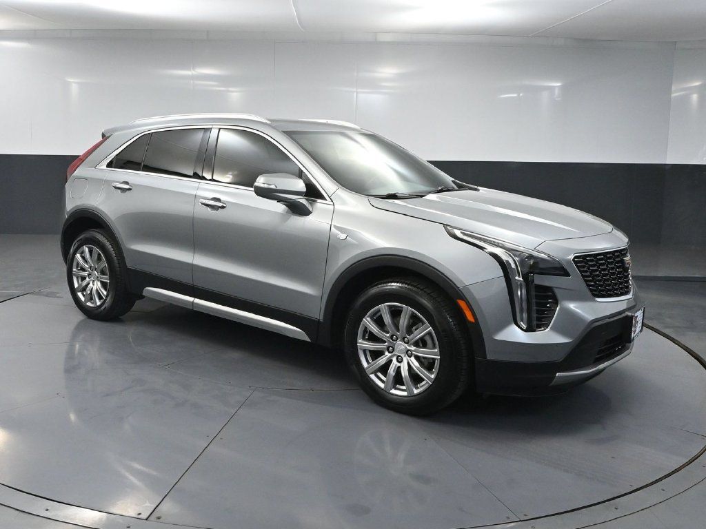 Used 2023 Cadillac XT4 Premium Luxury AWD/4WD image 1