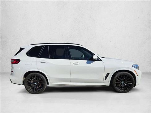 Used 2021 BMW X5 sDrive40i w/ M Sport Package image 4