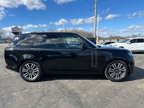 Used 2023 Land Rover Range Rover SE AWD/4WD image 6