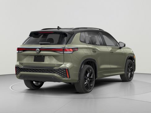 New 2026 Volkswagen Tiguan SE R-Line FWD image 2