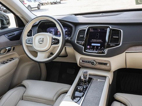 Used 2023 Volvo XC90 B6 Ultimate w/ Protection Package Premier AWD/4WD image 22