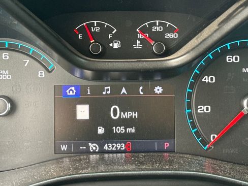 Used 2021 Chevrolet Colorado LT w/ Redline Special Edition image 17