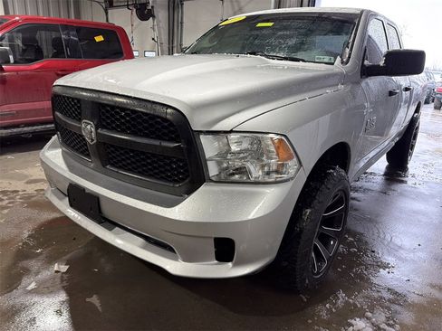 Used 2017 RAM 1500 Express image 12