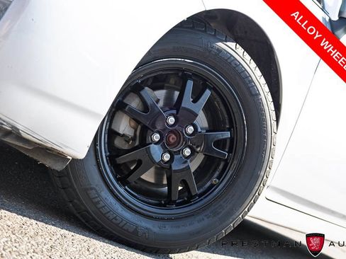 Used 2015 Toyota Prius Two FWD image 8