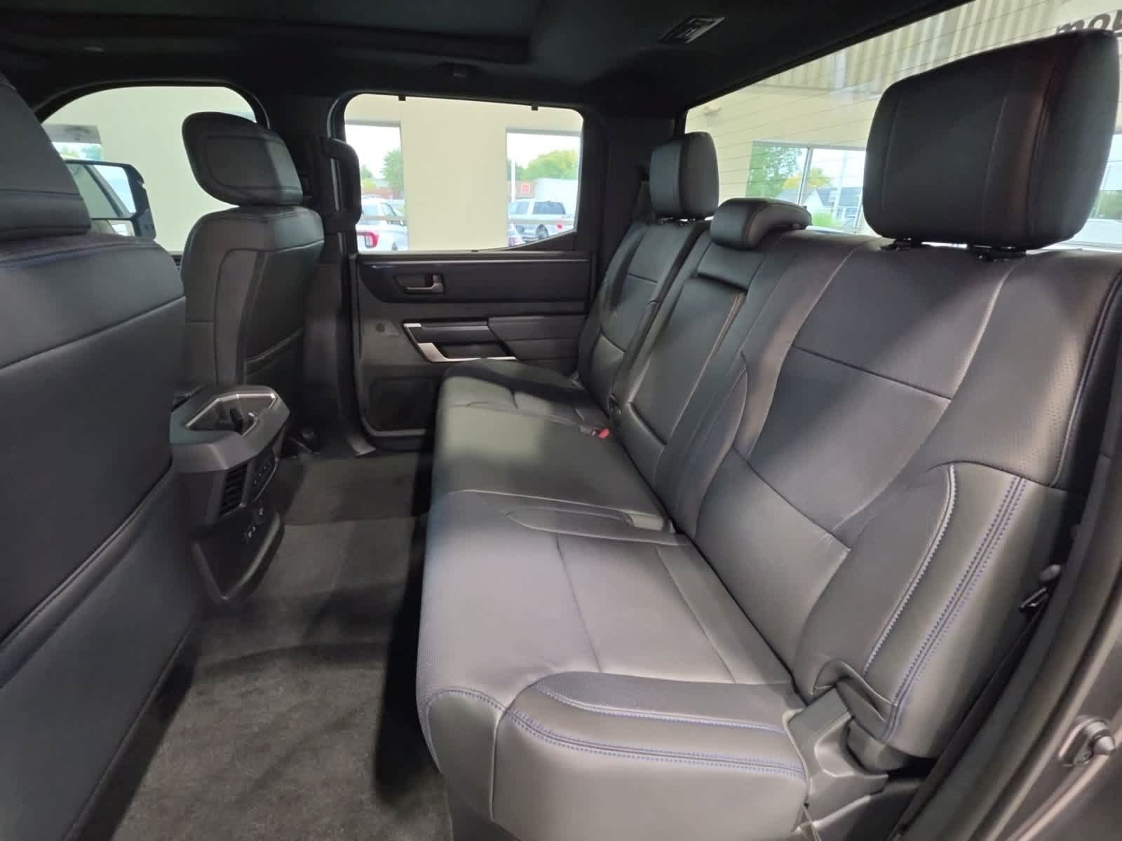 Used 2026 Toyota Tundra Platinum w/ TRD Off-Road Package AWD/4WD image 33