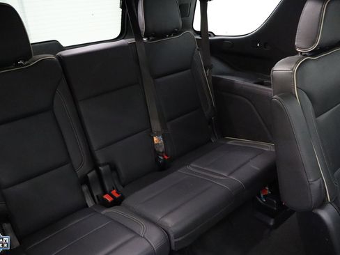 Used 2021 GMC Yukon SLT w/ SLT Premium Package image 27