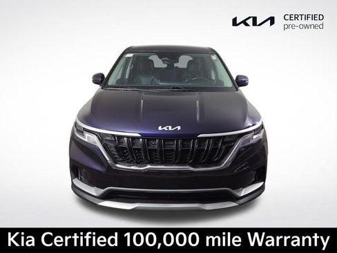 Certified 2024 Kia Carnival LX FWD image 3