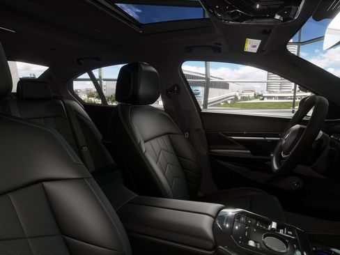 New 2026 BMW 530i w/ Premium Package RWD image 33