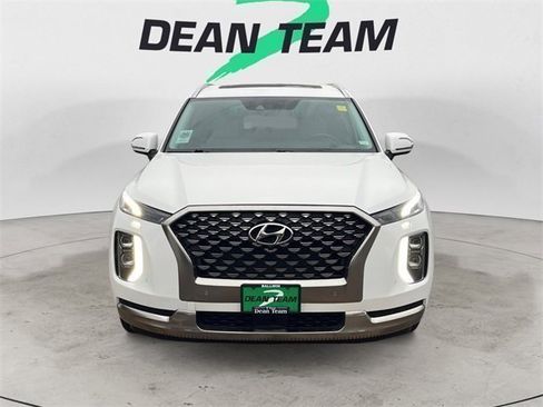 Used 2022 Hyundai Palisade Calligraphy image 3