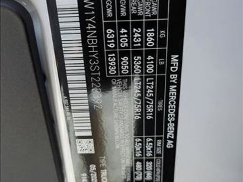 New 2025 Mercedes-Benz Sprinter 2500 image 17