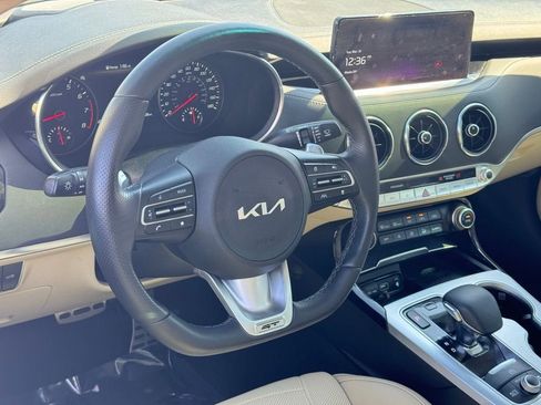 Used 2023 Kia Stinger GT2 image 22