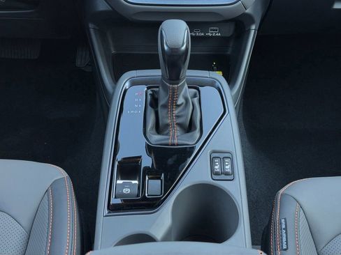 New 2026 Subaru Crosstrek 2.5i Limited w/ Crosstrek Mirror Package image 16