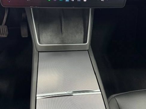 Used 2026 Tesla Model Y Long Range AWD/4WD image 10