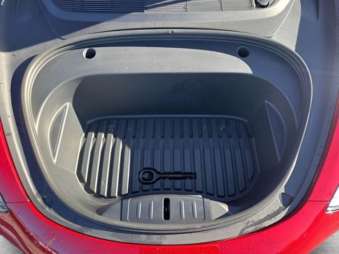 Used 2023 Tesla Model 3 Performance image 34