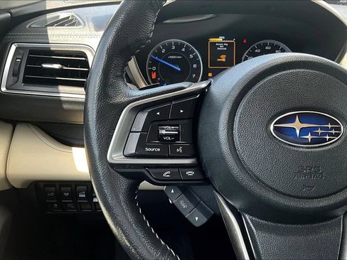 Used 2022 Subaru Ascent Limited AWD/4WD image 12