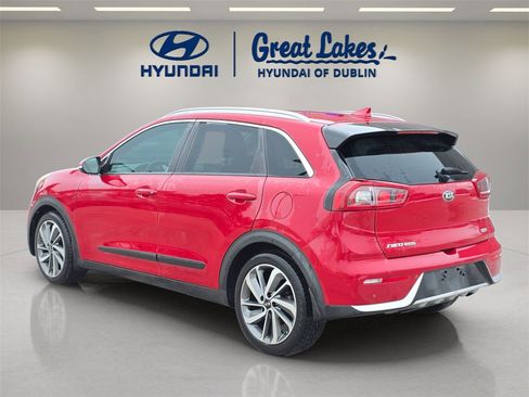 Used 2018 Kia Niro Touring image 3