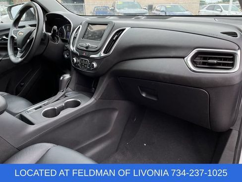 Used 2019 Chevrolet Equinox LT w/ Driver Convenience Package FWD image 27