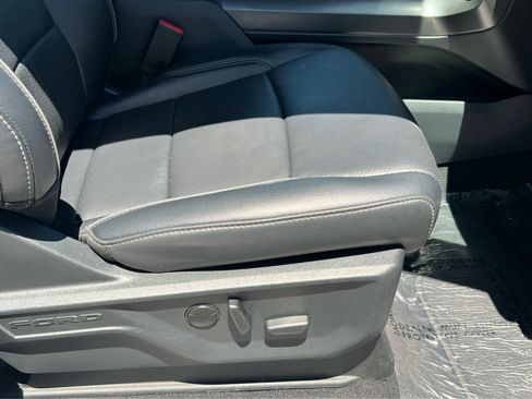 Certified 2025 Ford F150 Lariat AWD/4WD image 18