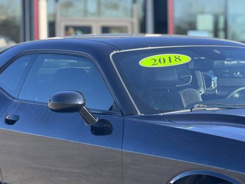 Used 2018 Dodge Challenger SXT Plus image 4
