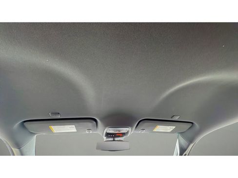 Used 2023 Chevrolet Colorado Z71 w/ Z71 Convenience Package 2 image 29