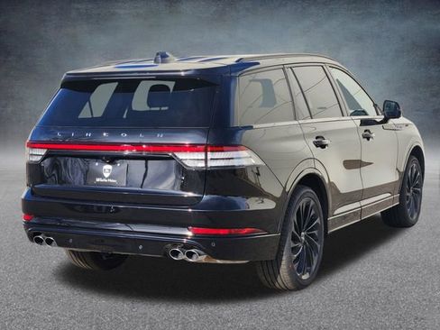 New 2026 Lincoln Aviator Reserve image 7