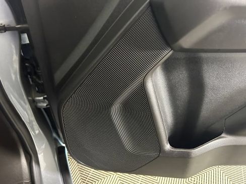 Used 2025 Chevrolet Colorado LT w/ Advanced Trailering Package AWD/4WD image 30