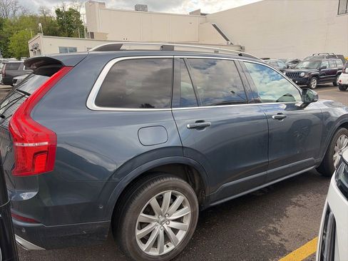 Used 2019 Volvo XC90 T6 Momentum w/ Advanced Package AWD/4WD image 6