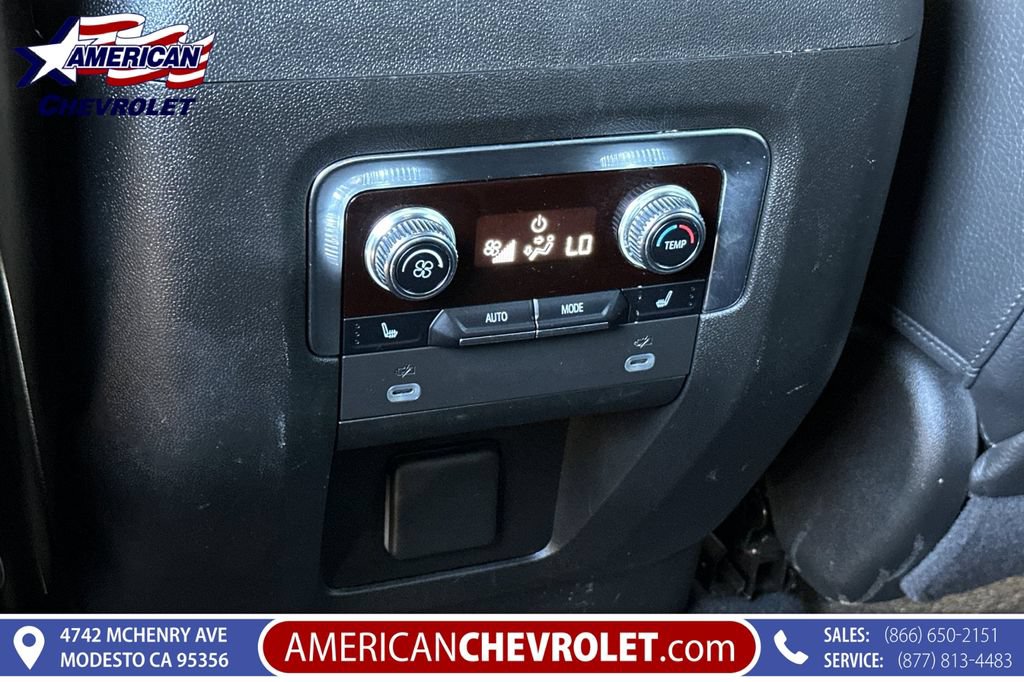 Used 2023 GMC Yukon Denali AWD/4WD image 16