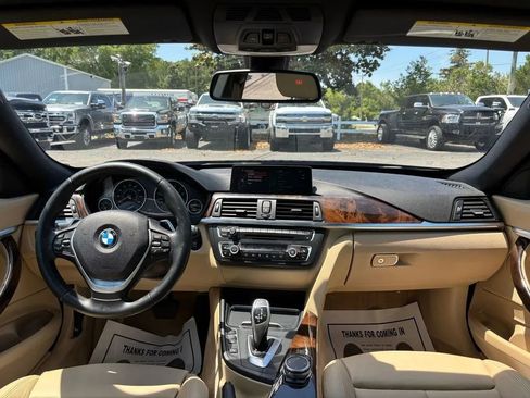 Used 2016 BMW 328i Gran Turismo xDrive AWD/4WD image 32