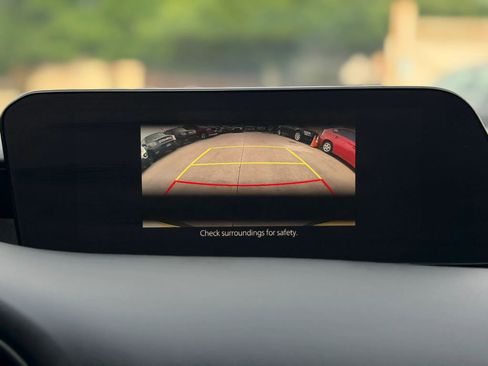 Used 2022 MAZDA MAZDA3 s FWD image 19