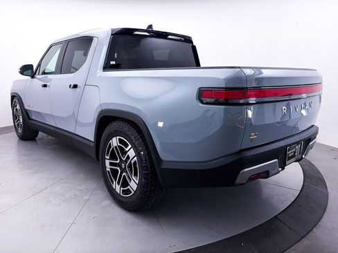 Used 2023 Rivian R1T Adventure AWD/4WD image 14
