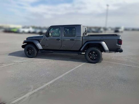 New 2026 Jeep Gladiator Sport image 7
