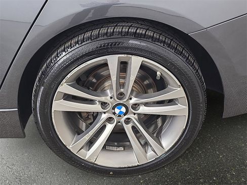 Used 2017 BMW 330i xDrive Sedan image 37