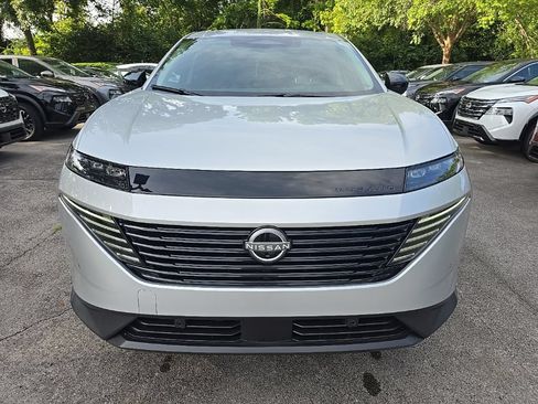 Certified 2025 Nissan Murano SV AWD/4WD image 3