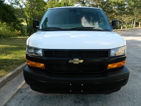 Used 2020 Chevrolet Express 2500 w/ Safety Package RWD image 2