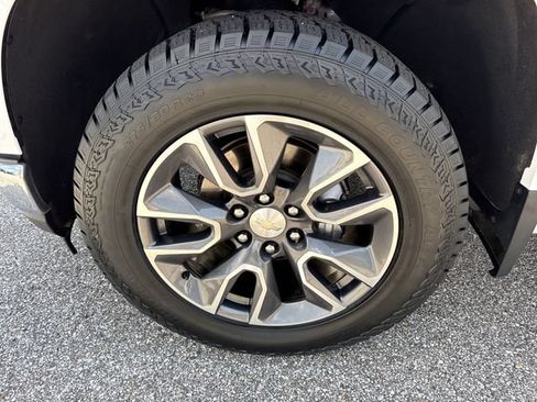 Used 2020 Chevrolet Silverado 1500 LT w/ All-Star Edition AWD/4WD image 34