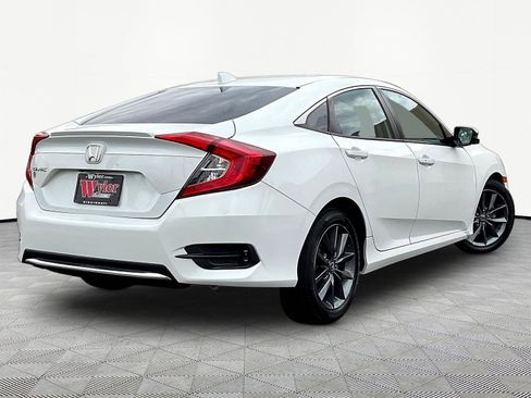 Used 2019 Honda Civic EX-L image 6