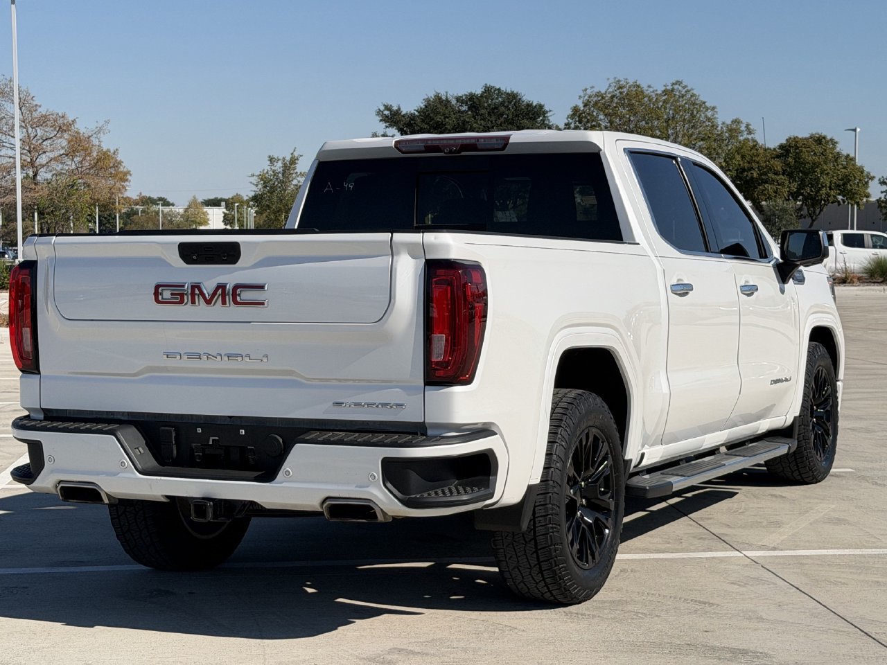 Used 2020 GMC Sierra 1500 Denali w/ Technology Package RWD image 4