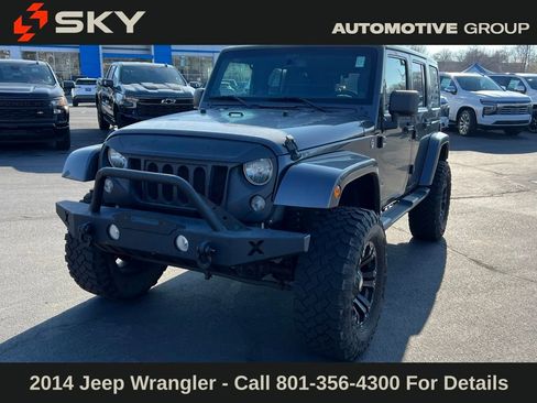 Used 2014 Jeep Wrangler Unlimited Sahara w/ Connectivity Group image 2