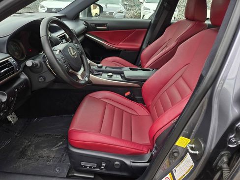 Used 2018 Lexus IS 300 F Sport image 18