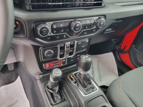 Used 2025 Jeep Wrangler Unlimited Sport S 4xe AWD/4WD image 19